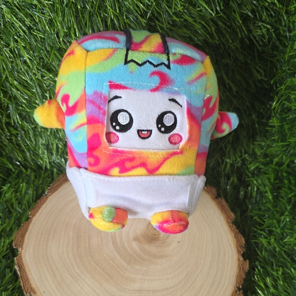 Lanky Box Series 2 Mystery Box Baby Rainbox Boxy PLUSH